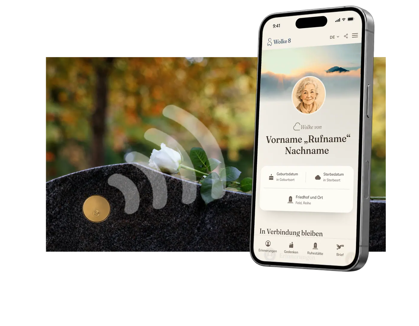 NFC-Punkt an einem Grabstein mit weißer Rose, daneben ein Gedenkprofil auf dem Smartphone